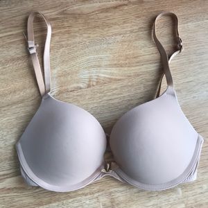 Nude bra